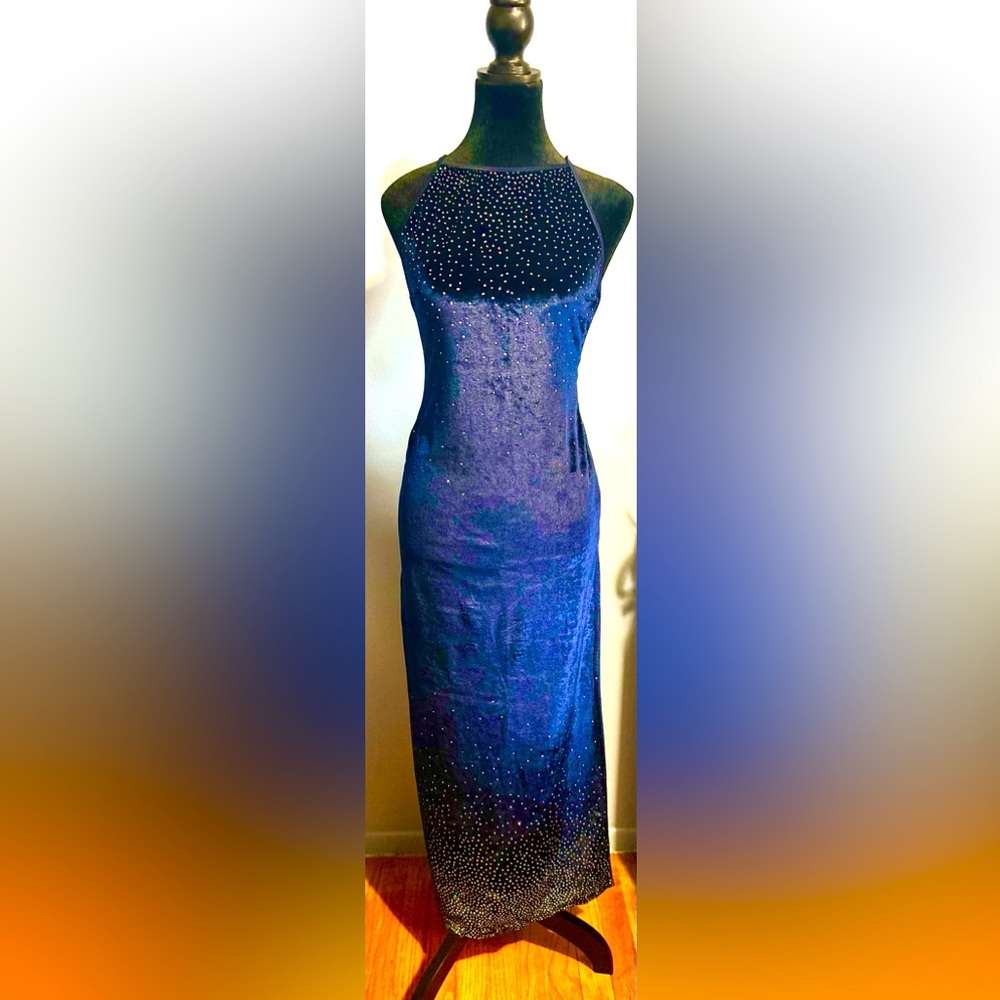 Unbranded velvet evening gown.